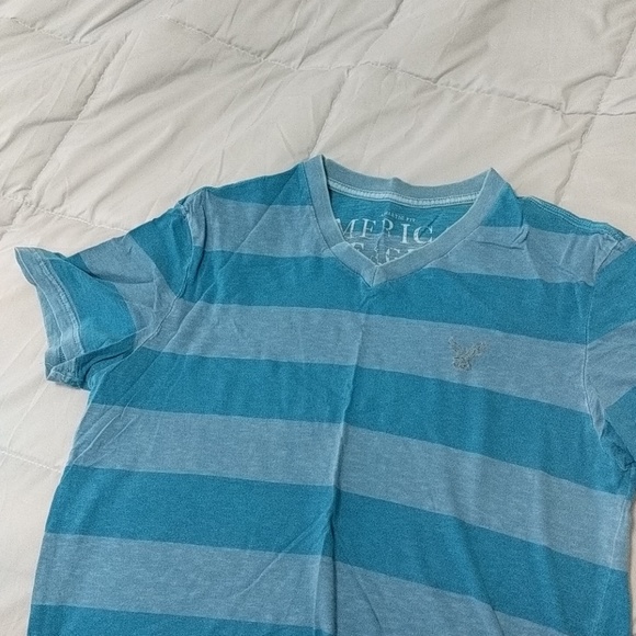 American eagle V neck - Picture 1 of 3